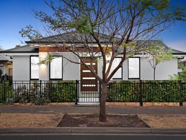 A Designer Finished Corner Allotment Stunner in Munno Para
