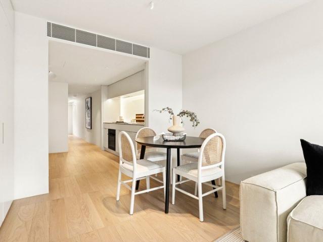 A Designer Harbourside Loft With A Rooftop Terrace In The Landmark Nautique Rushcutters Bay