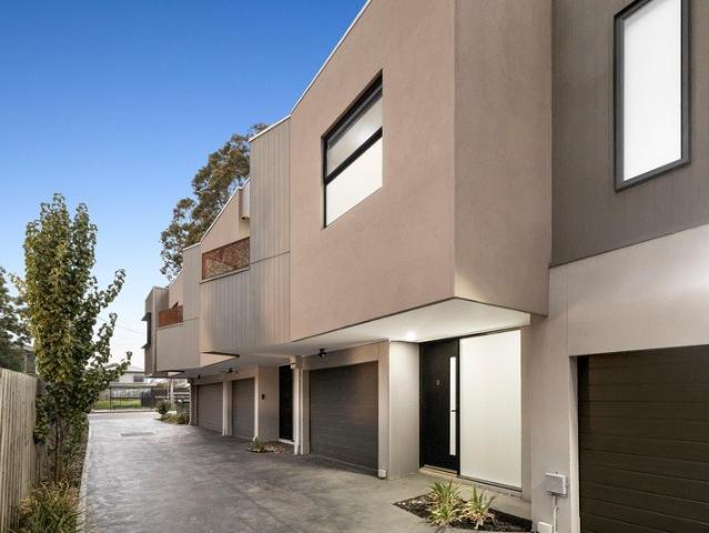 A Detailed Design with Contemporary Finishes