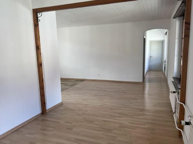 A deux pas du centre ville, spacieux appartement de 4,5 pièces 87 m2 au 2ème étage