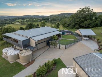 Elevated Acreage with Commercial Approval and Uninterrupted National Park Outlook