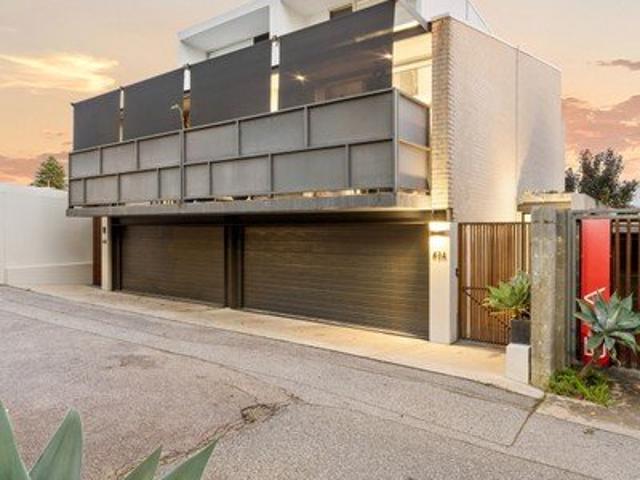 A DIFFERENT LEVEL OF INNER CITY LIVING