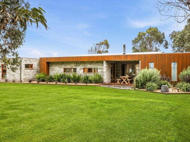 A Distinctive Home offering Lifestyle and Space