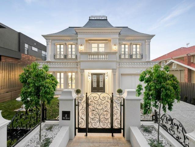 A Distinguished Address in the Heart of Camberwell