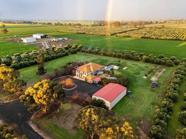 A Distinguished Rural Lifestyle Holding 110.45 hectares | 272.92 Acres