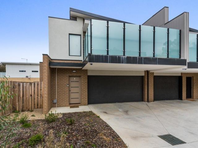 A Double Level Prize that's Walkable to Everything