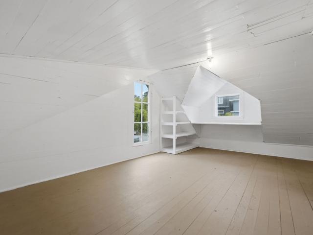 A dream home to raise a family! W/ Private Garage