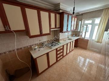A.eğlence Merkezde 3+1 Yapılı Çift Balkonlu Kiralık Daire