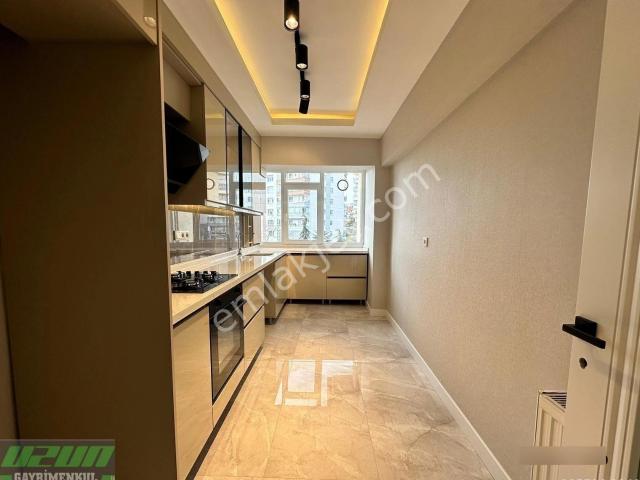 A.eğlence'de Park Manzaralı 3+1 Lüx Yapılı 120m2 Daire. !