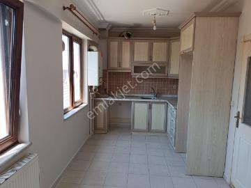 Çağ Emlaktan Sakarya Cad.90m2 2+1 2.kat Kiralık Daire