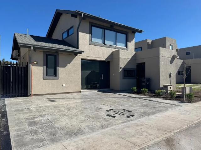 ¡a Estrenar! Maravillosa Casa En Condominio Chicureo Norte