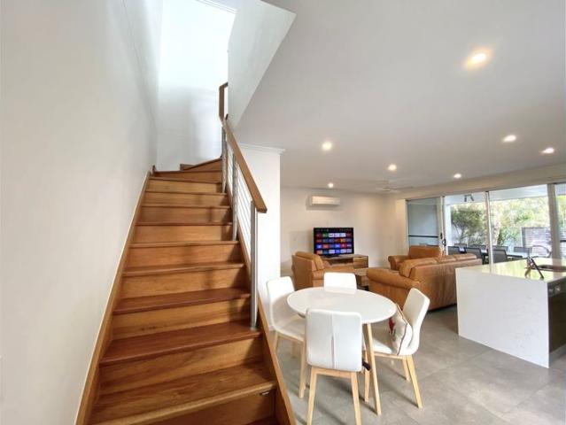 A Fully Furnished Luxury Terrace Home in the Heart of Robina