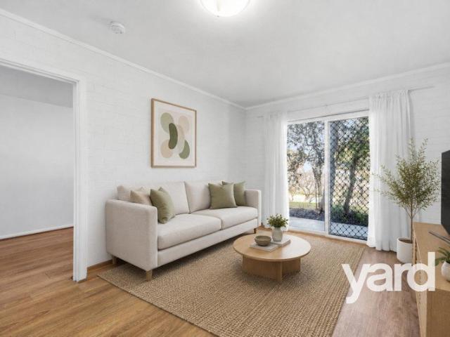 A Fabulous First Step into East Fremantle