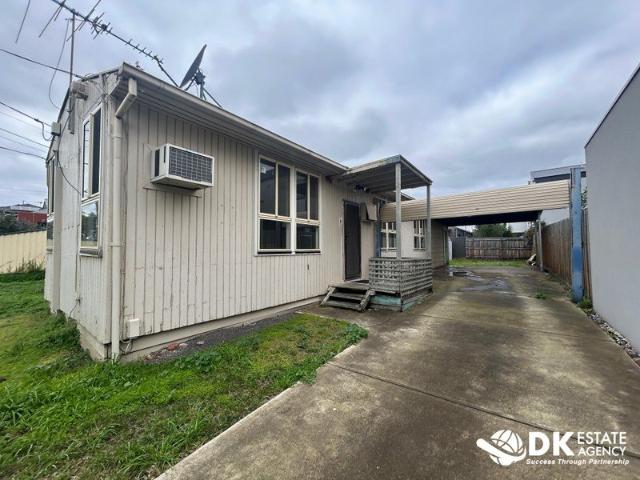 A Family Friendly Home and Convenient Location
