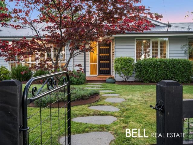 A FAMILY FRIENDLY LIFESTYLE WITH CHARACTER, CHARM & ROOM TO ENTERTAIN