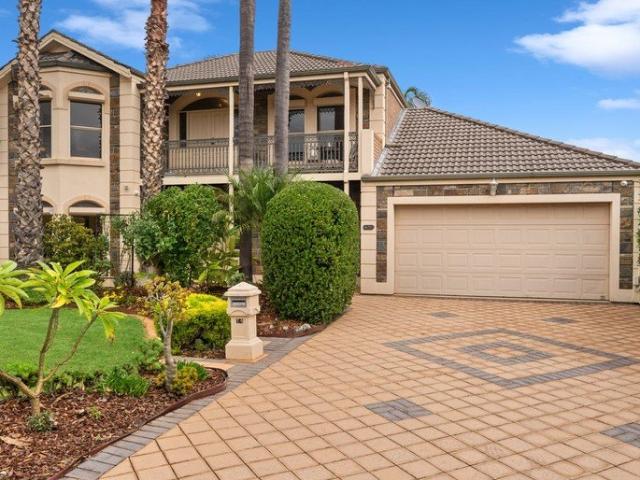 A family home offering space, comfort and convenience in the heart of Dover Gardens