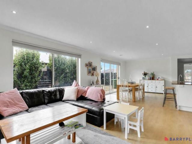 A FAMILY HOME AWAITS ON ANSER!