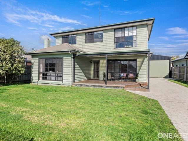 A Family Home with Serious Shedding, Space & Lifestyle Appeal