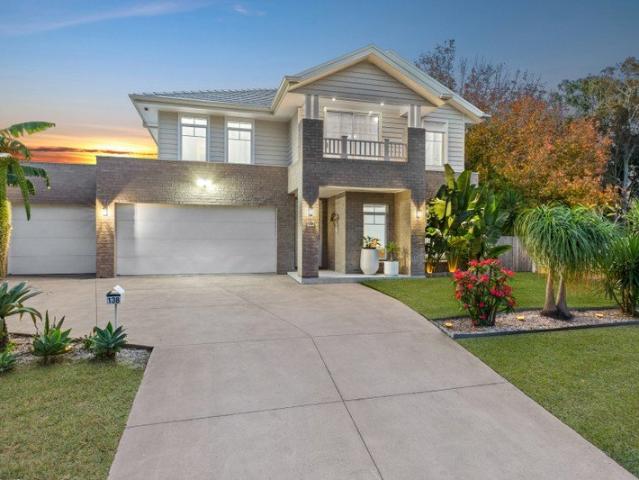 A Family Sanctuary Designed for Effortless Living and Entertaining