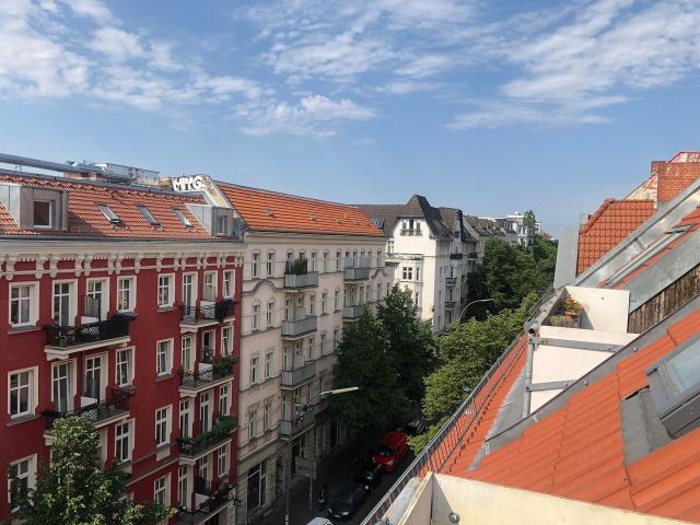 A fantastic, very comfortable and modern 3 room ROOFTOP apartment in the heart of Neukölln Berlin Amsterdam Apartments for Rent