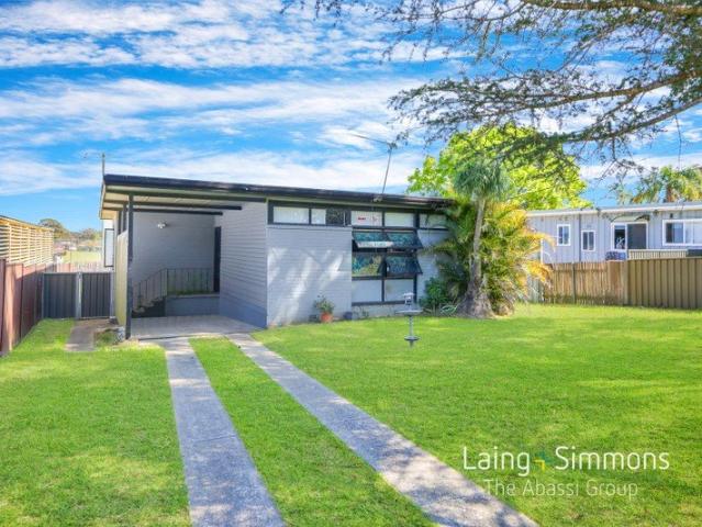 A Fantastic Blackett Opportunity with Duplex DA Approval!