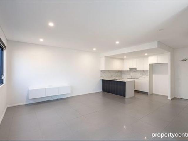 A Fantastic Combination of Space, Style, Views and Convenience