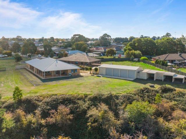 A Fantastic Lifestyle Family Home