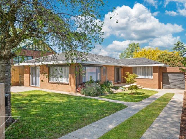 A Fantastic Opportunity in a Sought After Drouin Location