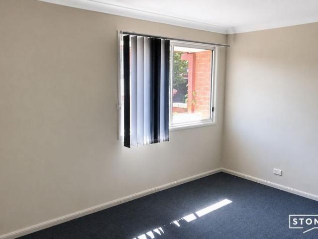 A Feel Good Townhouse You Can Call Home!