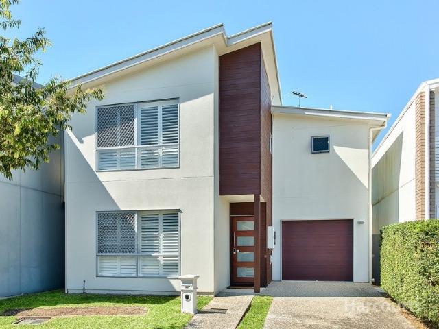 A Fitzgibbon Gem Packed with Premium Extras