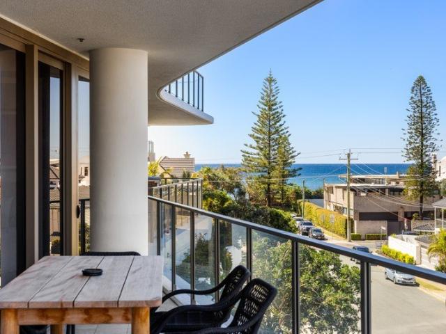 A Front Row Seat to Mermaid Beach's Most Coveted Lifestyle