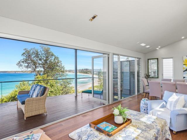 A Front Row Seat to Mollymook