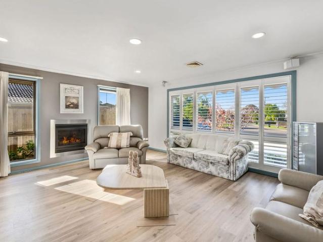 A Generous Family Home in One of Geelong's Most Sought After Suburbs