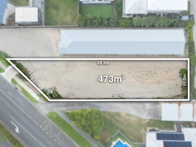 A Generous 473m² Blank Canvas in Wynnum West!