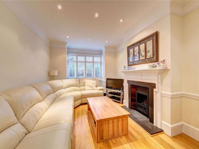 A gorgeous five bedroom family home located in the heart of Raynes park, benefitting from off street parking