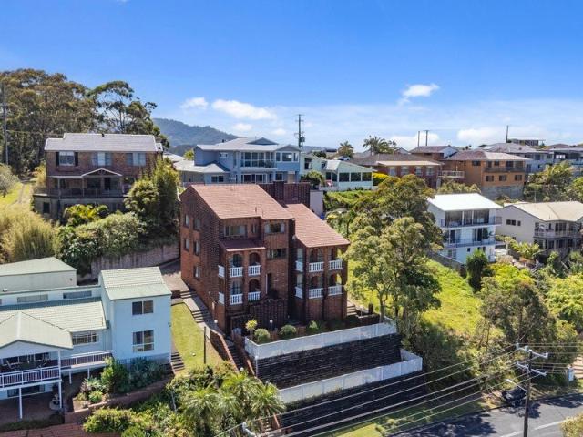 A Grand Coastal Home with Views, Space & Character