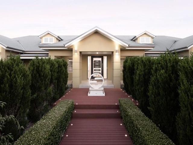 A Grand Estate Offering Space, Scale and Retreat Style Living