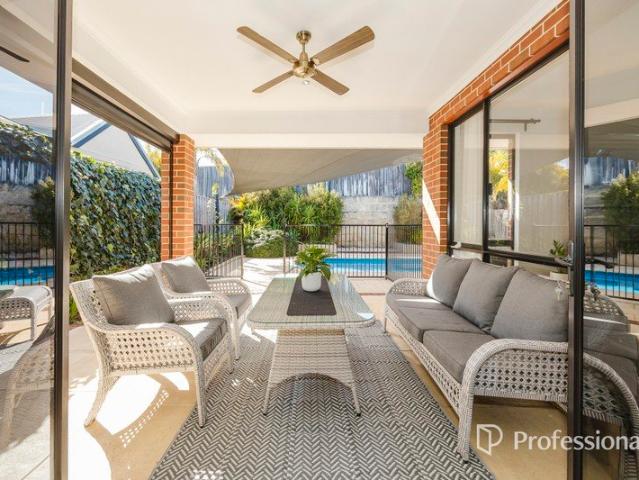 A Grand Family Entertainer with Park Views