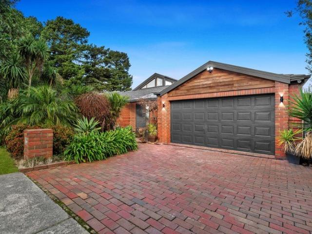 A Grand Family Estate with Exceptional Lifestyle Appeal