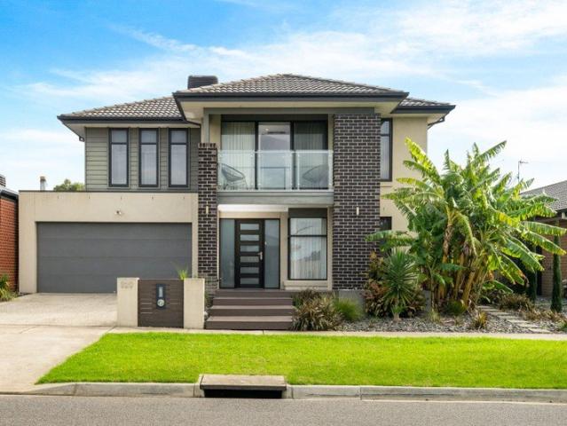 A Grand Family Home Designed for Space, Style & Effortless Entertaining