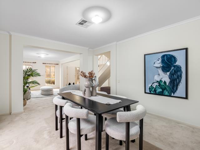A Grand Georgian Residence Tailored for Refined Living and Entertaining