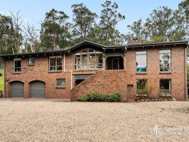 A Grand Hills Estate of Unrivalled Space & Serenity | 7,034m² of Private Hills Living