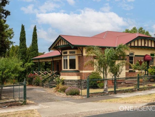 A Grand Slice of Devonport History on Over Half an Acre