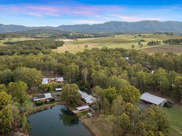 A Grande Country Estate in the Heart of Pokolbin Wine Country