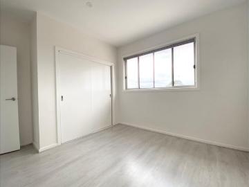 A GREAT CHOICE IN WALLAN!