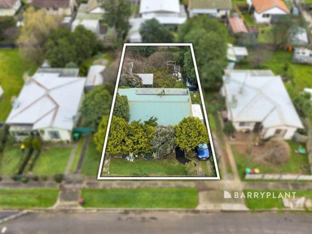 A Great First Home or Investment Close to Town