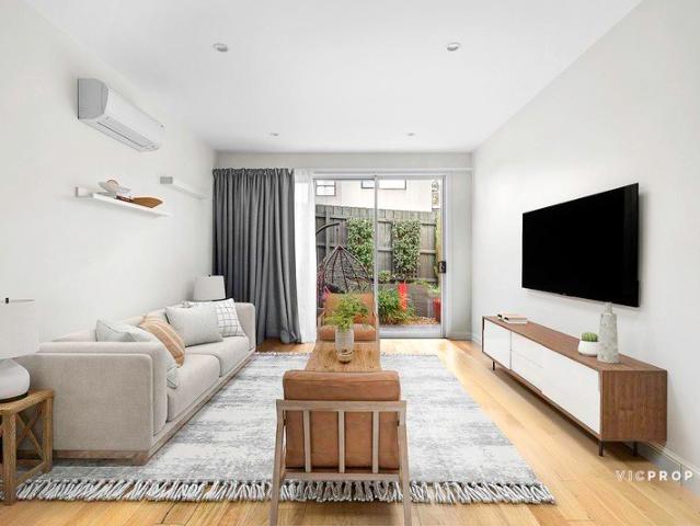 A Ground Floor Sanctuary with Its Own Private Entrance