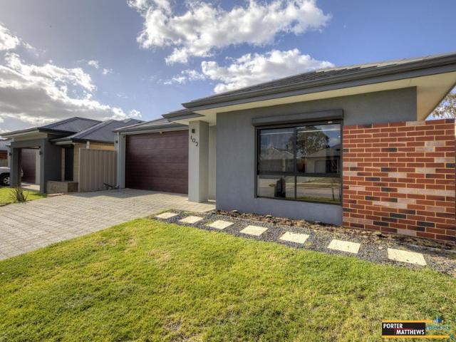 A Hales Estate Beauty!