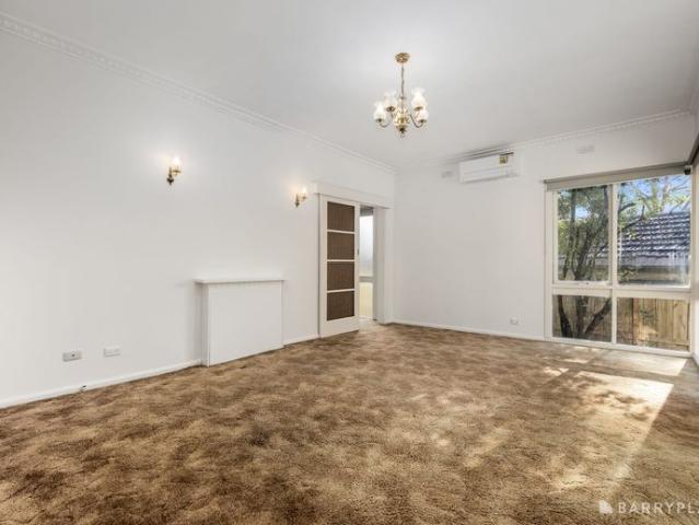 A Heathmont Gem with Space for Everyone
