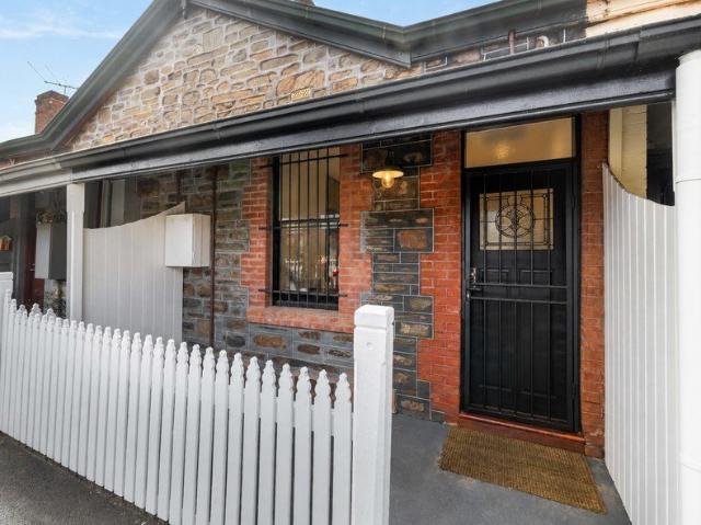 A High End Remodel of a C1880 City Cottage